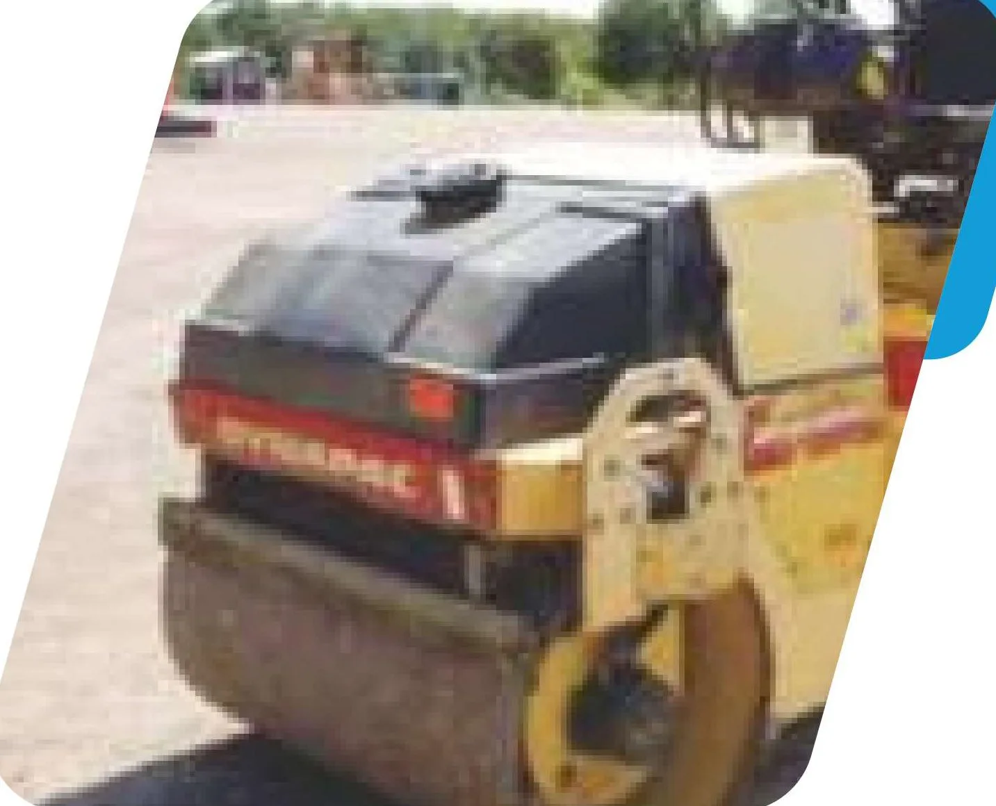 Rouleau compacteur